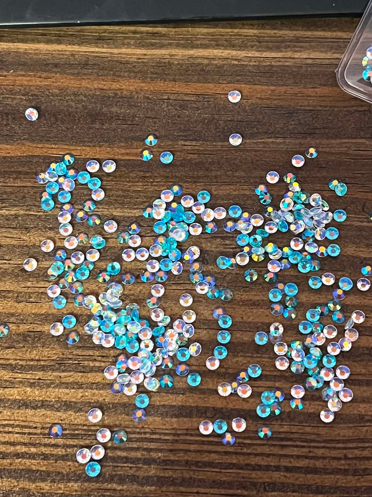 Frozen Sparkle Mini Gem Mix – Blue & Clear Nail Rhinestones