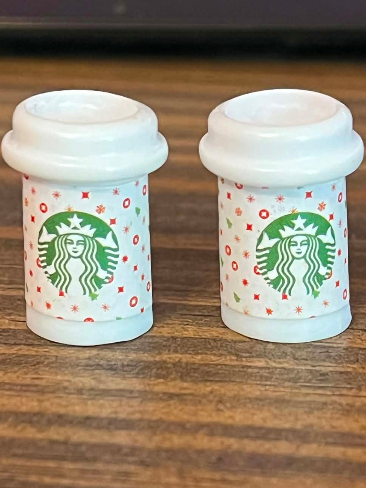 Christmas Coffee Cup Earrings – Festive Holiday Jewelry for Coffee Lovers
